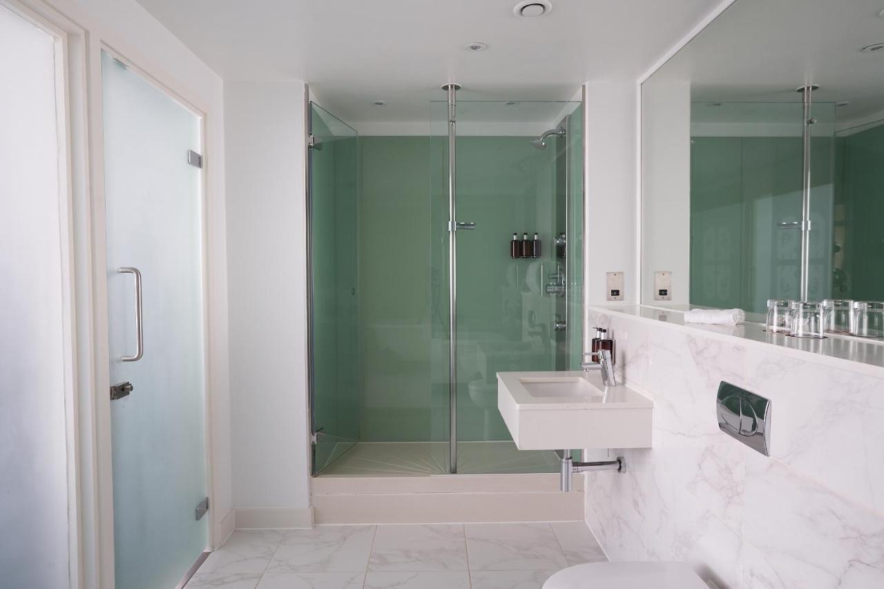 Star Suite